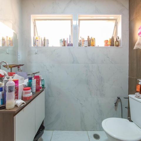 Casa para alugar com 281m², 3 quartos e 7 vagasBanheiro da Suíte 1