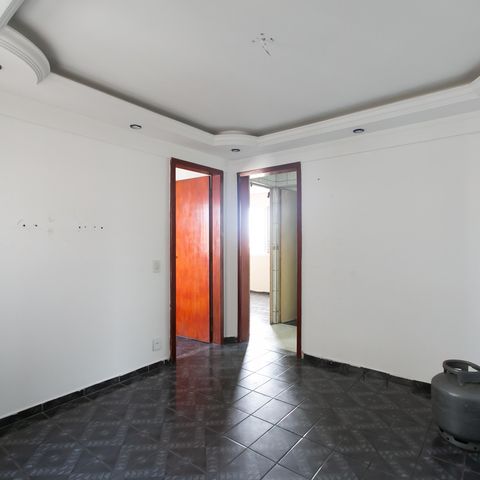 Apartamento à venda com 43m², 2 quartos e 1 vaga Apartamento à venda com 43m², 2 quartos e 1 vagaSala