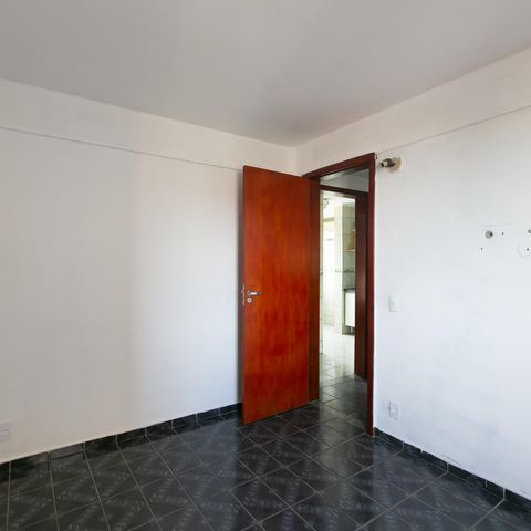 Apartamento à venda com 43m², 2 quartos e 1 vaga Apartamento à venda com 43m², 2 quartos e 1 vagaQuarto 2