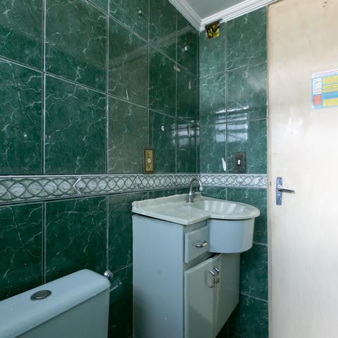 Apartamento à venda com 43m², 2 quartos e 1 vaga Apartamento à venda com 43m², 2 quartos e 1 vagaBanheiro