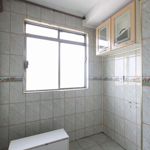 Apartamento à venda com 43m², 2 quartos e 1 vaga Apartamento à venda com 43m², 2 quartos e 1 vagaÁrea de Serviço