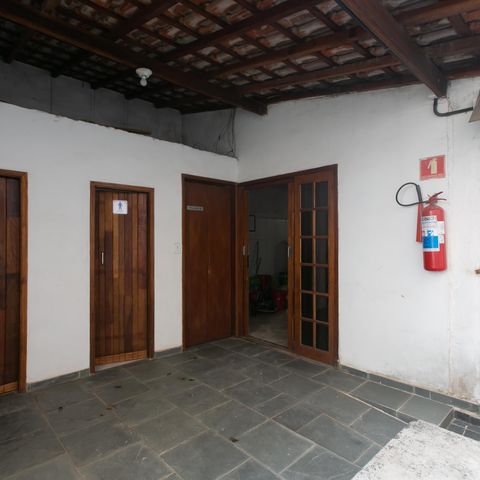 Apartamento à venda com 43m², 2 quartos e 1 vaga Apartamento à venda com 43m², 2 quartos e 1 vagaÁrea comum - Salão de festas