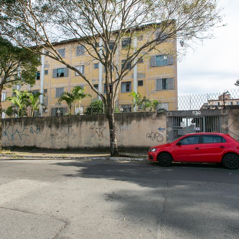 Apartamento à venda com 43m², 2 quartos e 1 vaga Apartamento à venda com 43m², 2 quartos e 1 vagaFachada do Condomínio