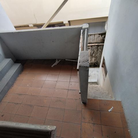 Casa à venda com 240m², 3 quartos e 2 vagas Casa à venda com 240m², 3 quartos e 2 vagasÁrea de serviço de cima