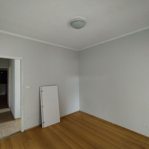 Casa à venda com 240m², 3 quartos e 2 vagas Casa à venda com 240m², 3 quartos e 2 vagasQuarto 1