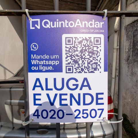 Casa à venda com 125m², 2 quartos e 4 vagas Casa à venda com 125m², 2 quartos e 4 vagasPlaca