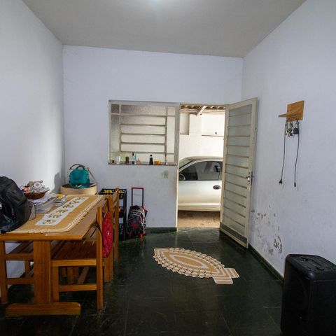 Casa à venda com 125m², 2 quartos e 4 vagas Casa à venda com 125m², 2 quartos e 4 vagasSala