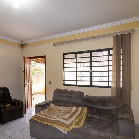 Casa à venda com 125m², 2 quartos e 4 vagas Casa à venda com 125m², 2 quartos e 4 vagasSala