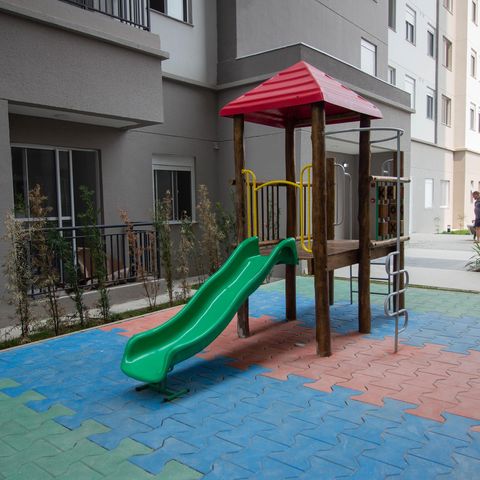 Apartamento à venda com 40m², 2 quartos e sem vaga Apartamento à venda com 40m², 2 quartos e sem vagaÁrea comum - Playground