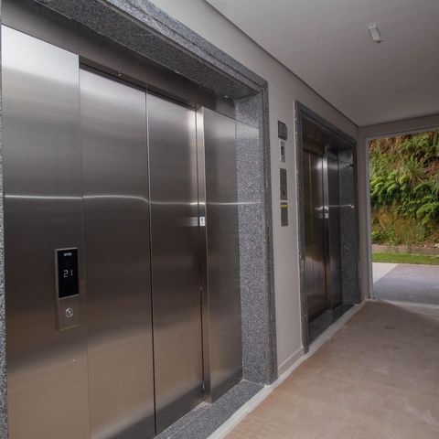 Apartamento à venda com 40m², 2 quartos e sem vaga Apartamento à venda com 40m², 2 quartos e sem vagaHall social