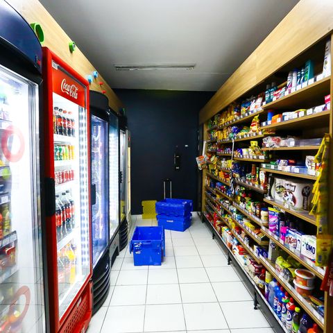 Apartamento à venda com 52m², 2 quartos e 1 vaga Apartamento à venda com 52m², 2 quartos e 1 vagamercado