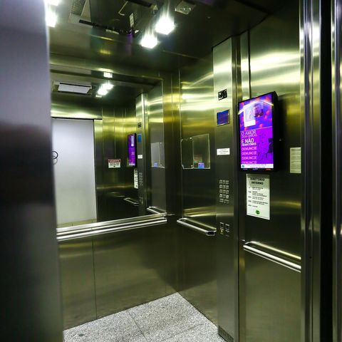 Apartamento à venda com 52m², 2 quartos e 1 vaga Apartamento à venda com 52m², 2 quartos e 1 vagaelevado