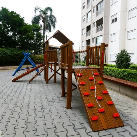 Apartamento à venda com 52m², 2 quartos e 1 vaga Apartamento à venda com 52m², 2 quartos e 1 vagaÁrea comum - Playground