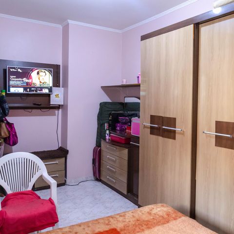 Casa à venda com 136m², 4 quartos e 2 vagas Casa à venda com 136m², 4 quartos e 2 vagasCasa 2 - Quarto 1