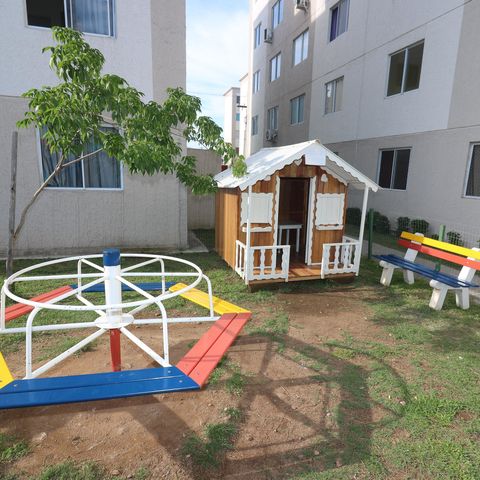 Apartamento à venda com 43m², 2 quartos e 1 vaga Apartamento à venda com 43m², 2 quartos e 1 vagaÁrea comum - Playground