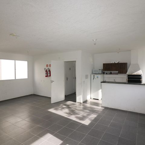 Apartamento à venda com 43m², 2 quartos e 1 vaga Apartamento à venda com 43m², 2 quartos e 1 vagaÁrea comum - Salão de festas