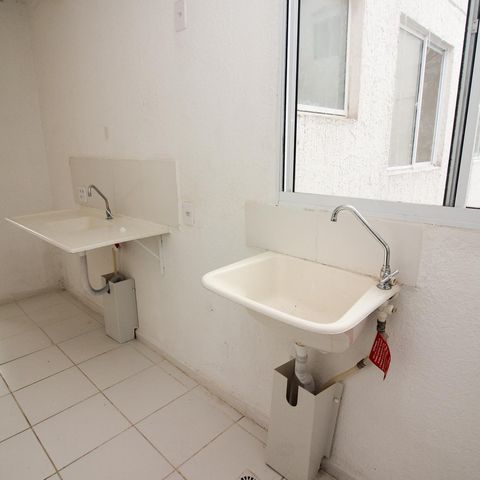 Apartamento à venda com 43m², 2 quartos e 1 vaga Apartamento à venda com 43m², 2 quartos e 1 vagaCozinha e Área de Serviço