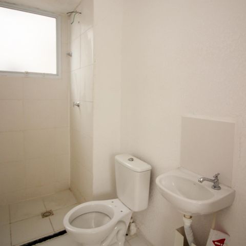 Apartamento à venda com 43m², 2 quartos e 1 vaga Apartamento à venda com 43m², 2 quartos e 1 vagaBanheiro