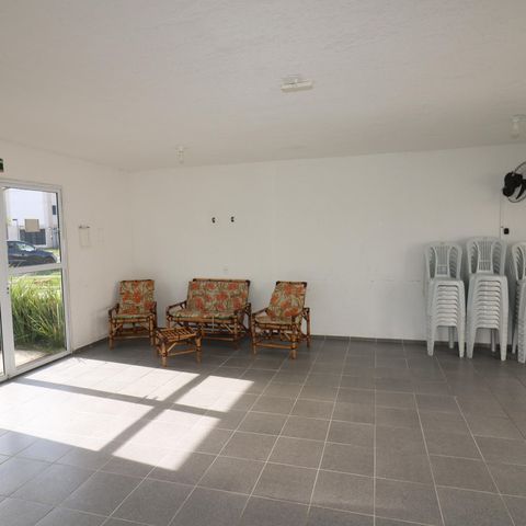 Apartamento à venda com 43m², 2 quartos e 1 vaga Apartamento à venda com 43m², 2 quartos e 1 vagaÁrea comum - Salão de festas