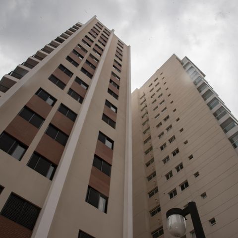 Apartamento à venda com 130m², 3 quartos e 3 vagas Apartamento à venda com 130m², 3 quartos e 3 vagasFachada