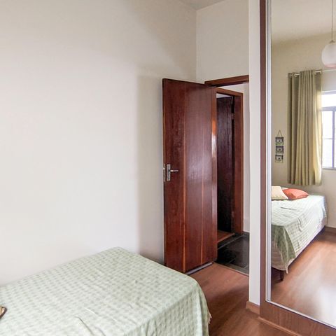 Casa à venda com 185m², 4 quartos e 1 vaga Casa à venda com 185m², 4 quartos e 1 vagaQuarto 1