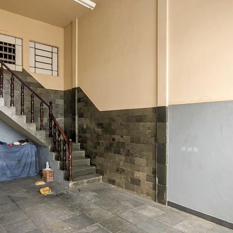 Casa à venda com 185m², 4 quartos e 1 vaga Casa à venda com 185m², 4 quartos e 1 vagaGaragem