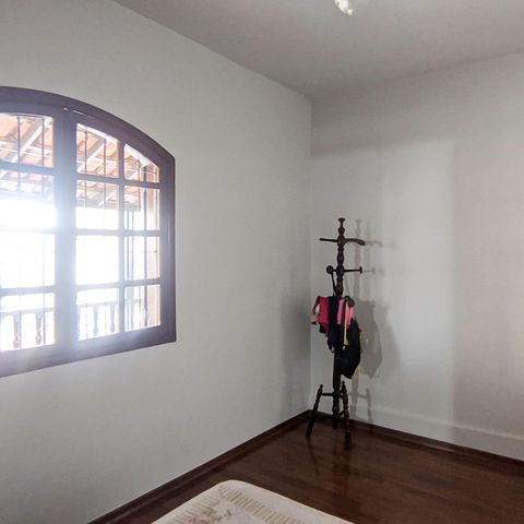 Casa à venda com 185m², 4 quartos e 1 vaga Casa à venda com 185m², 4 quartos e 1 vagaSuíte