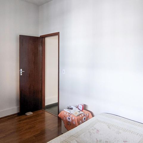 Casa à venda com 185m², 4 quartos e 1 vaga Casa à venda com 185m², 4 quartos e 1 vagaSuíte