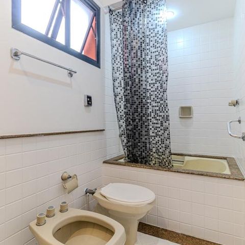 Apartamento para alugar com 49m², 1 quarto e 1 vaga Apartamento para alugar com 49m², 1 quarto e 1 vagaBanheiro