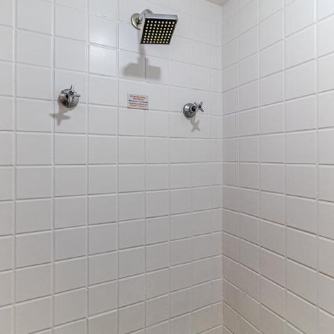 Apartamento para alugar com 49m², 1 quarto e 1 vaga Apartamento para alugar com 49m², 1 quarto e 1 vagaBanheiro
