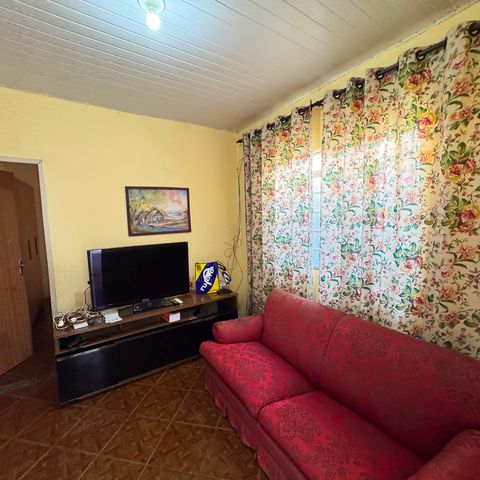 Casa à venda com 400m², 3 quartos e 5 vagas Casa à venda com 400m², 3 quartos e 5 vagasSala