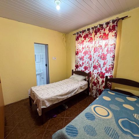 Casa à venda com 400m², 3 quartos e 5 vagas Casa à venda com 400m², 3 quartos e 5 vagasQuarto