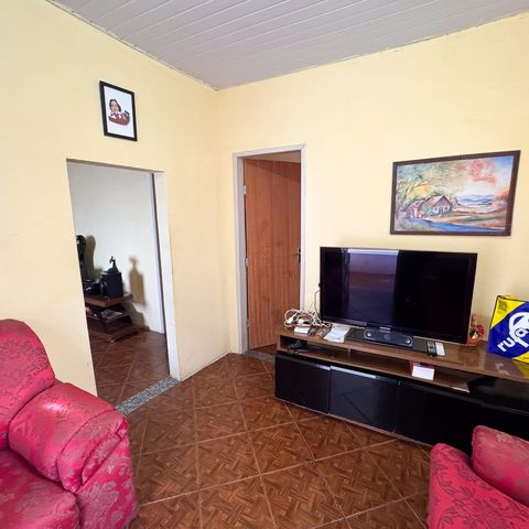 Casa à venda com 400m², 3 quartos e 5 vagas Casa à venda com 400m², 3 quartos e 5 vagasSala