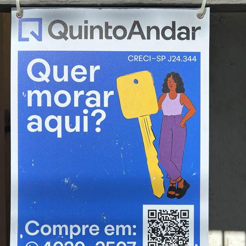 Casa à venda com 200m², 3 quartos e 3 vagas Casa à venda com 200m², 3 quartos e 3 vagasPlaca
