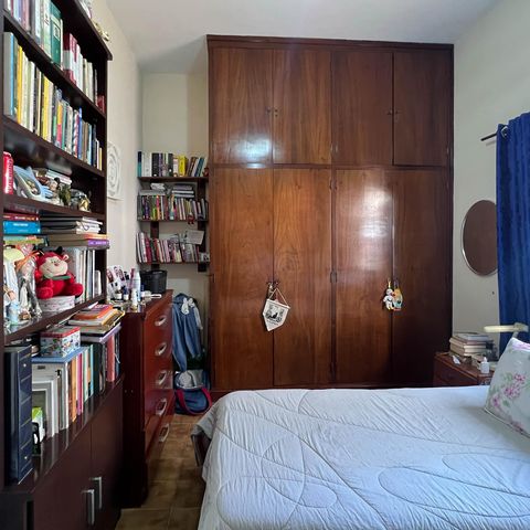 Casa à venda com 200m², 3 quartos e 3 vagas Casa à venda com 200m², 3 quartos e 3 vagasQuarto 2