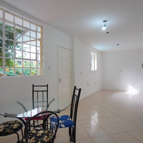 Casa à venda com 252m², 4 quartos e 2 vagasCozinha