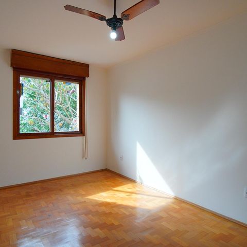 Casa à venda com 252m², 4 quartos e 2 vagasQuarto 2 - Segundo Andar