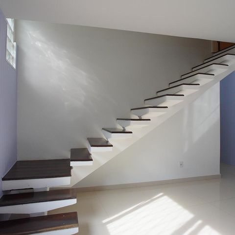 Casa à venda com 252m², 4 quartos e 2 vagasSala 2