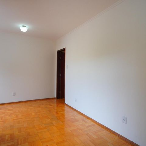 Casa à venda com 252m², 4 quartos e 2 vagasQuarto 4 - Segundo Andar