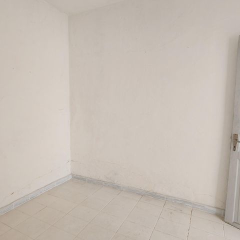 Casa à venda com 162m², 3 quartos e 3 vagas Casa à venda com 162m², 3 quartos e 3 vagasEdícula (Quarto)