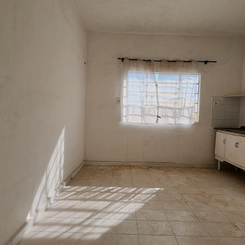 Casa à venda com 162m², 3 quartos e 3 vagas Casa à venda com 162m², 3 quartos e 3 vagasEdícula (Sala/Cozinha)