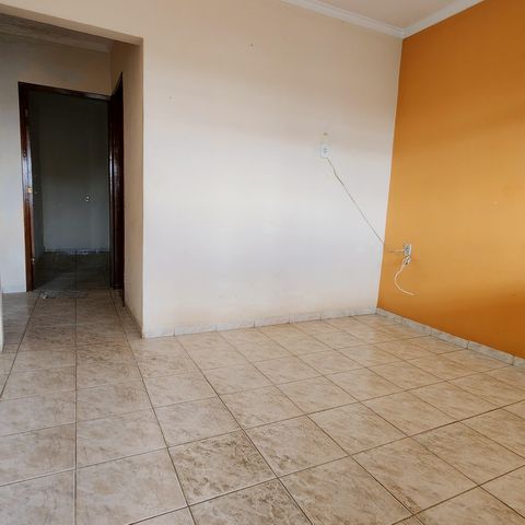 Casa à venda com 162m², 3 quartos e 3 vagas Casa à venda com 162m², 3 quartos e 3 vagasSala