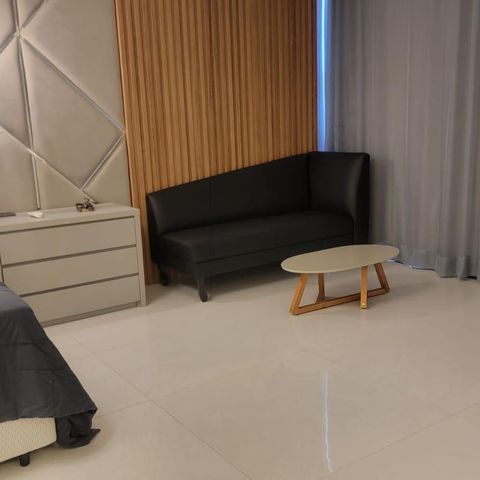 Casa à venda com 1072m², 6 quartos e 2 vagas Casa à venda com 1072m², 6 quartos e 2 vagasQuarto