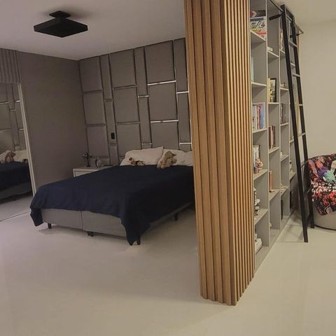 Casa à venda com 1072m², 6 quartos e 2 vagas Casa à venda com 1072m², 6 quartos e 2 vagasQuarto