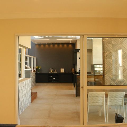 Apartamento à venda com 255m², 4 quartos e 4 vagasHall