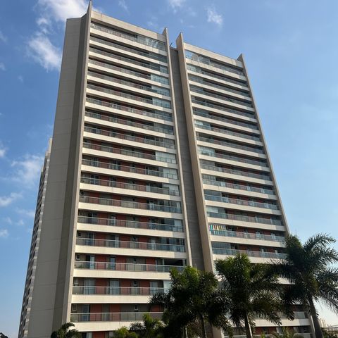 Apartamento à venda com 255m², 4 quartos e 4 vagas Apartamento à venda com 255m², 4 quartos e 4 vagasFachada