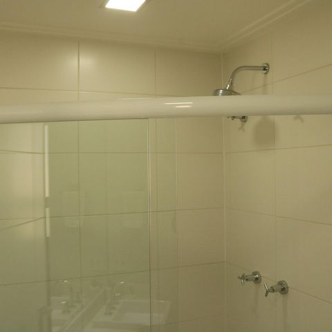 Apartamento à venda com 255m², 4 quartos e 4 vagasBanheiro da Suíte 2