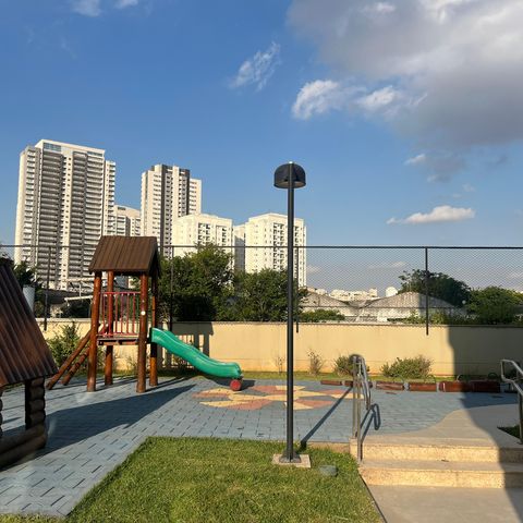 Apartamento à venda com 255m², 4 quartos e 4 vagas Apartamento à venda com 255m², 4 quartos e 4 vagasÁrea comum