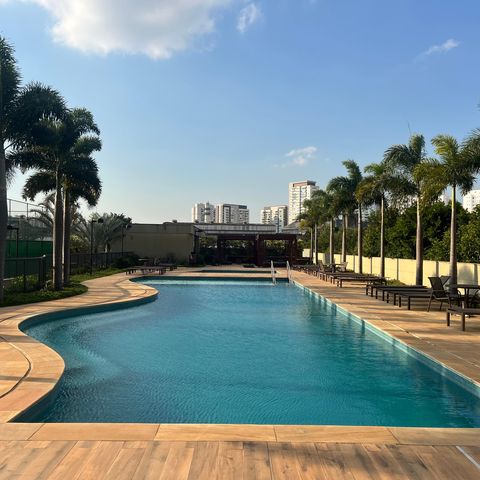 Apartamento à venda com 255m², 4 quartos e 4 vagas Apartamento à venda com 255m², 4 quartos e 4 vagasÁrea comum