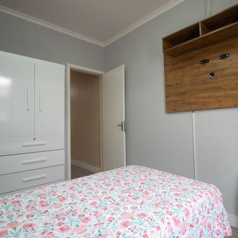 Casa à venda com 200m², 3 quartos e 2 vagas Casa à venda com 200m², 3 quartos e 2 vagasQuarto 3
